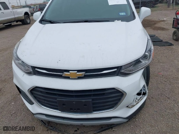 2020 Chevrolet Trax LT with VIN 3GNCJLSB9LL338988, listed as a IAAI auction lot 41592516 with 40,422 mi miles. Bid and sale history available at carsss.com. Image 11.