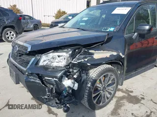 2017 Subaru Forester Premium with VIN JF2SJGEC9HH594118, listed as a IAAI auction lot 41634787 with 147,086 mi miles. Bid and sale history available at carsss.com. Image 6.