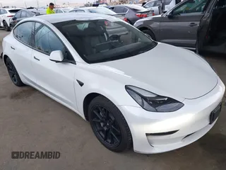 2021 Tesla Model 3 Long Range z VIN 5YJ3E1EB5MF872874, wystawiony jako IAAI lot #42029777 z przebiegiem 118 407 mil mil oraz . Historia ofert i sprzedaży dostępna na DreamBid. Obrazek 1.