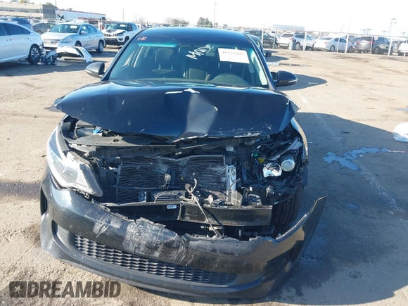 2018 Kia Optima Hybrid Premium with VIN KNAGT4LE7J5023233, listed as a IAAI auction lot 41276207 with 152,381 mi miles. Bid and sale history available at carsss.com. Image 6.
