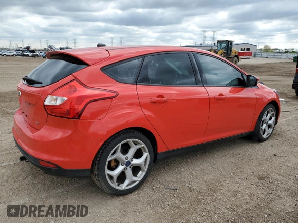 2012 Ford Focus SE z VIN 1FAHP3K21CL174053, wystawiony jako Copart lot #55752685 z przebiegiem 105 154 mil mil oraz Szkoda całkowita • Salvage title. Historia ofert i sprzedaży dostępna na DreamBid. Obrazek 3.
