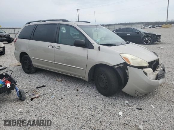2005 Toyota Sienna CE z VIN 5TDZA23C85S314909, wystawiony jako Copart lot #50587195 z przebiegiem 376 856 mil mil oraz Szkoda całkowita • Salvage title. Historia ofert i sprzedaży dostępna na DreamBid. Obrazek 4.