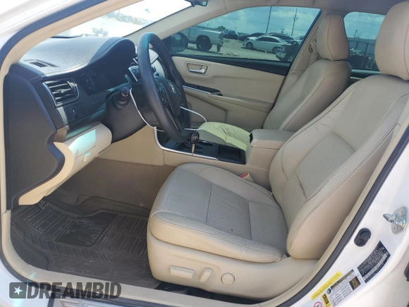 2015 Toyota Camry XLE z VIN 4T4BF1FK7FR480451, wystawiony jako Copart lot #56306545 z przebiegiem 175 173 mil mil oraz Szkoda całkowita • Salvage title. Historia ofert i sprzedaży dostępna na DreamBid. Obrazek 7.