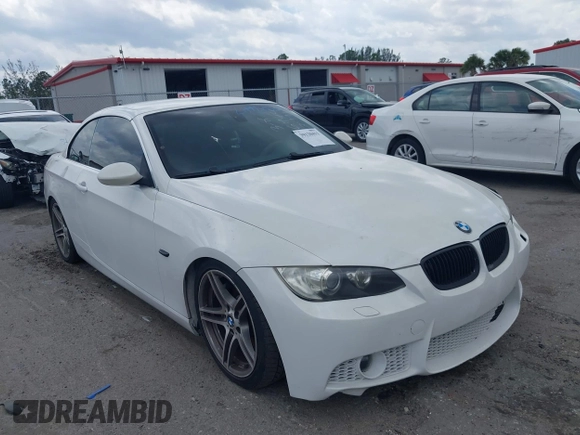 2007 BMW 3 Series 335i with VIN WBAWL73567PX46744, listed as a IAAI auction lot 39120411 with 159,526 mi miles. Bid and sale history available at carsss.com. Image 1.