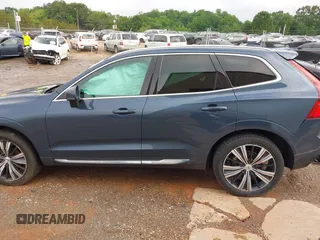 2022 Volvo XC60 Inscription with VIN YV4L12DL2N1905235, listed as a IAAI auction lot 42384130 with 44,727 mi miles and . Bid and sale history available at DreamBid. Image 14.