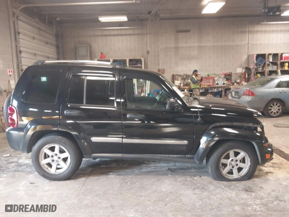 2005 Jeep Liberty Limited with VIN 1J8GL58K05W709307, listed as a IAAI auction lot 41642426 with 81,908 mi miles. Bid and sale history available at carsss.com. Image 14.