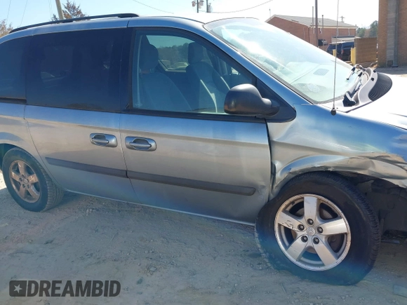 2006 Dodge Caravan SXT with VIN 1D4GP45R26B626187, listed as a IAAI auction lot 41651810 with 155,274 mi miles. Bid and sale history available at carsss.com. Image 13.