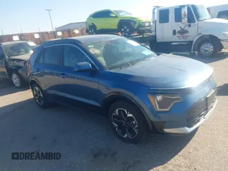 2024 Kia Niro Wind with VIN KNDCR3L18R5115051, listed as a IAAI auction lot 40596832 with 106 mi miles and . Bid and sale history available at DreamBid. Image 1.
