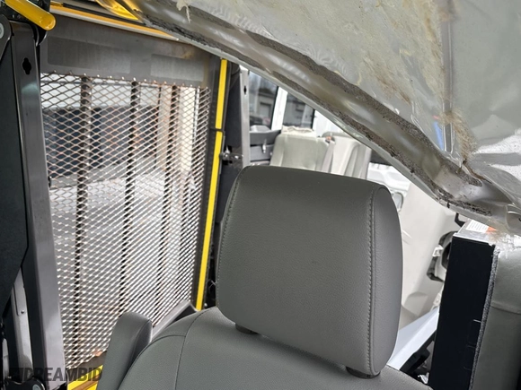 2019 Ford Transit Wagon XL with VIN 1FDZX2CM0KKA63891, listed as a Copart auction lot 47981255 with 999,999 mi miles and Clean Title. Bid and sale history available at carsss.com. Image 6.