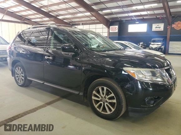 2015 Nissan Pathfinder SV with VIN 5N1AR2MM0FC686885, listed as a Copart auction lot 55508405 with 204,274 mi miles and Clean Title. Bid and sale history available at carsss.com. Image 4.