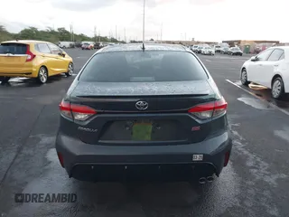 2024 Toyota Corolla SE z VIN JTDP4MCE9R3522624, wystawiony jako IAAI lot #40741101 z przebiegiem 4231 mil mil oraz . Historia ofert i sprzedaży dostępna na DreamBid. Obrazek 17.