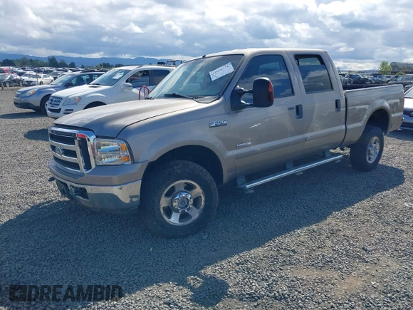 2007 Ford F-250 XL z VIN 1FTSW21P37EA76534, wystawiony jako IAAI lot #42076778 z przebiegiem Nie podano mil oraz . Historia ofert i sprzedaży dostępna na DreamBid. Obrazek 17.