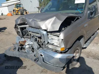 2003 Ford F-250 XL с VIN 1FTNX20F63EA68716, выставлен на аукционе IAAI как лот 42263651 с пробегом 181 913 миль миль и . История ставок и продаж доступна на DreamBid. Изображение 6.