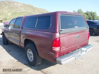 2000 Dodge Dakota Sport with VIN 1B7GL2AX9YS776169, listed as a IAAI auction lot 41857696 with 161,780 mi miles. Bid and sale history available at carsss.com. Image 3.
