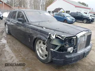 2007 Rolls-Royce Phantom z VIN SCA1S68517UX08396, wystawiony jako IAAI lot #41722895 z przebiegiem Nie podano mil oraz . Historia ofert i sprzedaży dostępna na DreamBid. Obrazek 6.