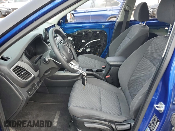 2021 Kia Seltos LX with VIN KNDEPCAA6M7176235, listed as a Copart auction lot 60314545 with 30,819 mi miles and Salvage title. Bid and sale history available at DreamBid. Image 7.