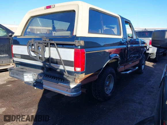 1994 Ford Bronco Custom with VIN 1FMEU15H7RLA10742, listed as a IAAI auction lot 41395473 with 122,604 mi miles and . Bid and sale history available at DreamBid. Image 4.