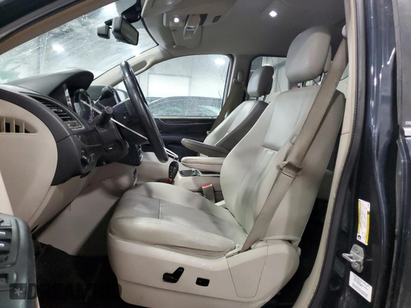 2014 Chrysler Town & Country Touring-L with VIN 2C4RC1CG3ER138853, listed as a Copart auction lot 45316815 with 163,692 mi miles and Salvage Title. Bid and sale history available at carsss.com. Image 7.