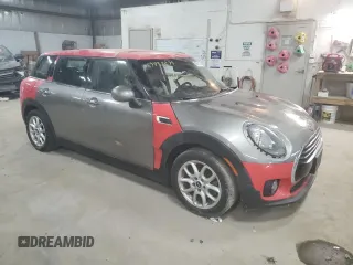 2019 MINI Clubman Cooper with VIN WMWLN5C53K2E34942, listed as a Copart auction lot 69881274 with 37,901 mi miles and Salvage Title. Bid and sale history available at carsss.com. Image 4.