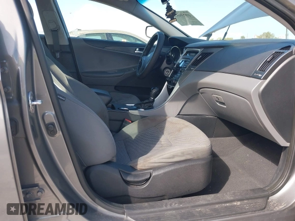 2012 Hyundai Sonata GLS with VIN 5NPEB4AC7CH436500, listed as a IAAI auction lot 40739512 with 133,902 mi miles. Bid and sale history available at carsss.com. Image 5.