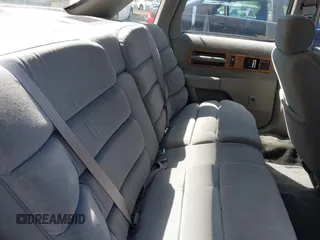 1993 Chevrolet Caprice z VIN 1G1BN53E9PR106587, wystawiony jako IAAI lot #42310802 z przebiegiem 77 043 mil mil oraz . Historia ofert i sprzedaży dostępna na DreamBid. Obrazek 8.