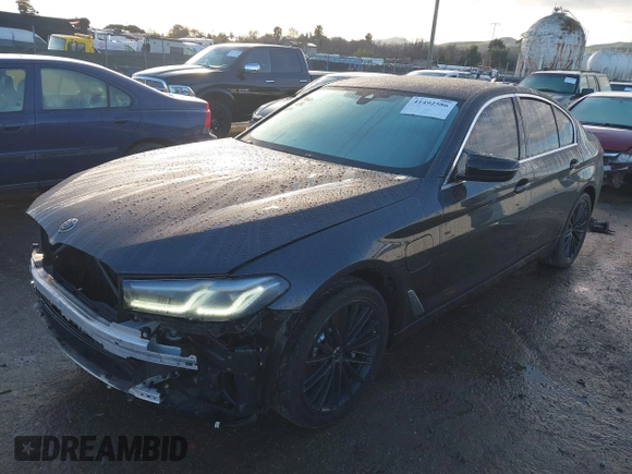 2023 BMW 5 Series 530e с VIN WBA13AG0XPCL14624, выставлен на аукционе IAAI как лот 41492586 с пробегом 45 455 миль миль и . История ставок и продаж доступна на DreamBid. Изображение 18.