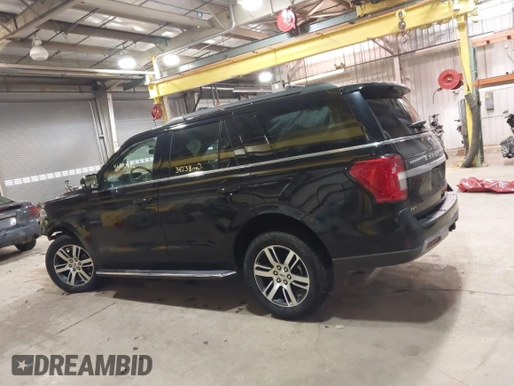 2022 Ford Expedition XLT with VIN 1FMJU1JT0NEA48370, listed as a IAAI auction lot 41340682 with 34,238 mi miles. Bid and sale history available at carsss.com. Image 15.