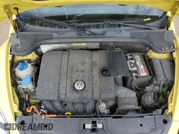 2014 Volkswagen Beetle with VIN 3VWHX7AT6EM632938, listed as a Copart auction lot 58599124 with 89,546 mi miles and Salvage Title. Bid and sale history available at DreamBid. Image 11.