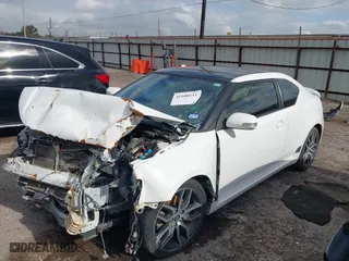 2014 Scion tC with VIN JTKJF5C7XE3073500, listed as a IAAI auction lot 41100111 with 1 mi miles. Bid and sale history available at carsss.com. Image 16.