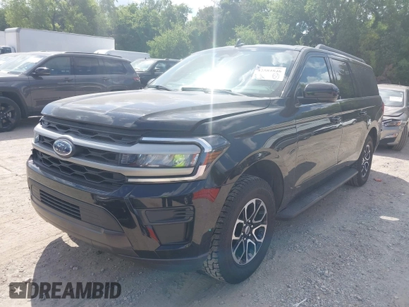2024 Ford Expedition Max XLT with VIN 1FMJK1H84REA38728, listed as a IAAI auction lot 42584846 with 44,147 mi miles and . Bid and sale history available at DreamBid. Image 2.