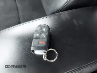 2019 Jeep Grand Cherokee Altitude z VIN 1C4RJEAG7KC533316, wystawiony jako IAAI lot #42471064 z przebiegiem 142 299 mil mil oraz . Historia ofert i sprzedaży dostępna na DreamBid. Obrazek 11.