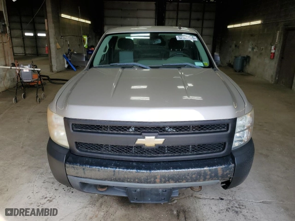 2008 Chevrolet Silverado 1500 Work Truck with VIN 1GCEK14XX8Z284953, listed as a Copart auction lot 52922405 with 89,930 mi miles and Clean Title. Bid and sale history available at carsss.com. Image 5.