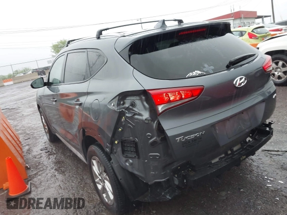 2018 Hyundai Tucson SEL with VIN KM8J3CA4XJU640429, listed as a IAAI auction lot 42063900 with 124,844 mi miles. Bid and sale history available at carsss.com. Image 3.