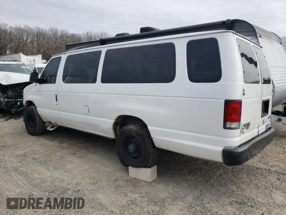 2008 Ford Econoline Passenger XL with VIN 1FBSS31L28DA69858, listed as a Copart auction lot 47398255 with 213,332 mi miles and Salvage Title. Bid and sale history available at DreamBid. Image 2.