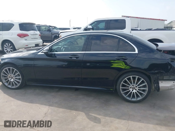 2018 Mercedes-Benz C 300 with VIN WDDWF4JB9JR347779, listed as a IAAI auction lot 42265597 with 62,385 mi miles and . Bid and sale history available at DreamBid. Image 15.