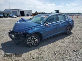 2020 Volkswagen Jetta S с VIN 3VWCB7BU1LM020885, выставлен на аукционе Copart как лот 61377965 с пробегом 102 664 миль миль и Чистый • Clean title. История ставок и продаж доступна на DreamBid. Изображение 1.