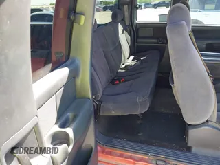 2001 Chevrolet Silverado 1500 LS with VIN 2GCEC19V311378627, listed as a IAAI auction lot 42077389 with 356,476 mi miles and . Bid and sale history available at DreamBid. Image 8.