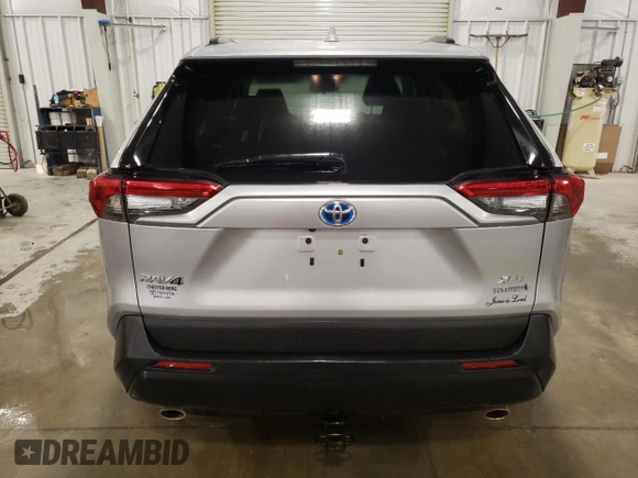 2019 Toyota RAV4 Hybrid XLE with VIN 2T3RWRFV2KW032119, listed as a Copart auction lot 49328235 with 135,235 mi miles and Salvage Title. Bid and sale history available at carsss.com. Image 6.