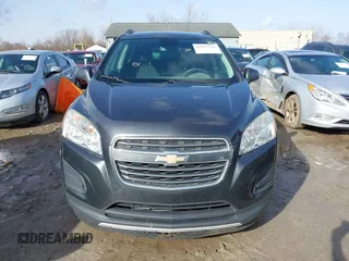 2016 Chevrolet Trax LT with VIN 3GNCJLSB2GL223395, listed as a IAAI auction lot 41697994 with 117,487 mi miles. Bid and sale history available at carsss.com. Image 13.