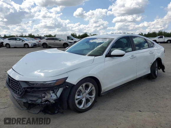 2024 Honda Accord LX z VIN 1HGCY1F25RA026638, wystawiony jako Copart lot #51796095 z przebiegiem 6 516 mil mil oraz Szkoda całkowita • Salvage title. Historia ofert i sprzedaży dostępna na DreamBid. Obrazek 1.