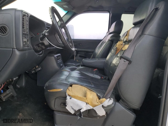 2001 Chevrolet Silverado 1500 LT with VIN 1GCEK19T21E144172, listed as a Copart auction lot 85363674 with 268,895 mi miles and Salvage Title. Bid and sale history available at carsss.com. Image 7.