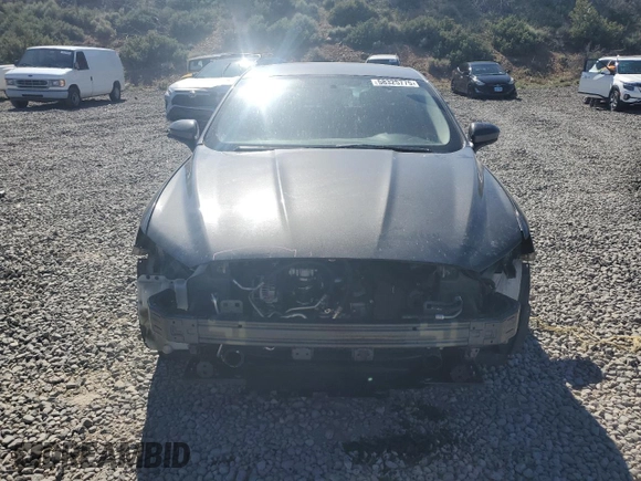 2017 Ford Fusion SE with VIN 3FA6P0H94HR142409, listed as a Copart auction lot 58325775 with 64,462 mi miles and Salvage title. Bid and sale history available at DreamBid. Image 5.