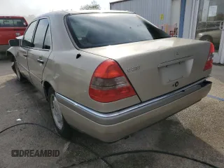 1997 Mercedes-Benz C z VIN WDBHA23EXVF601373, wystawiony jako Copart lot #78402194 z przebiegiem 187 821 mil mil oraz Szkoda całkowita • Salvage title. Historia ofert i sprzedaży dostępna na DreamBid. Obrazek 2.