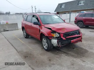 2006 Toyota RAV4 Sport with VIN JTMBK32V365004830, listed as a IAAI auction lot 41711317 with 1 mi miles. Bid and sale history available at carsss.com. Image 1.