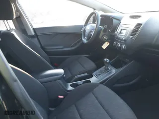 2016 Kia Forte LX with VIN KNAFK4A61G5612006, listed as a IAAI auction lot 41772530 with 86,647 mi miles. Bid and sale history available at carsss.com. Image 5.