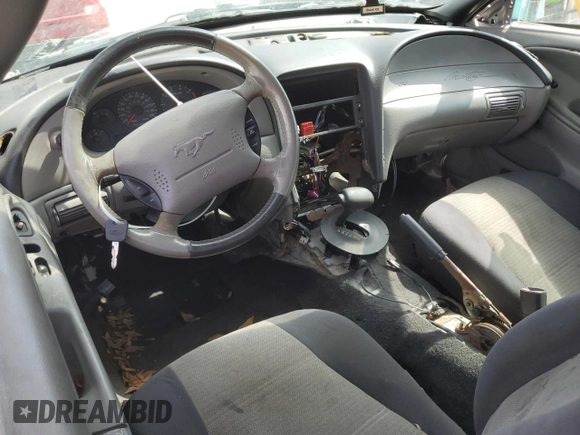 2003 Ford Mustang Standard с VIN 1FAFP40413F437836, выставлен на аукционе Copart как лот 58623395 с пробегом Не указан миль и Чистый • Clean title. История ставок и продаж доступна на DreamBid. Изображение 8.