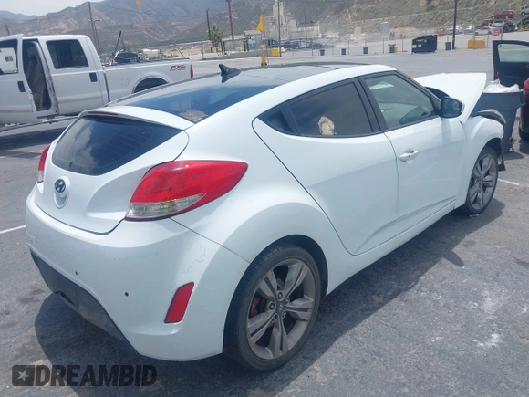 2013 Hyundai Veloster w/Black Int with VIN KMHTC6ADXDU100979, listed as a IAAI auction lot 42369224 with Not provided miles and . Bid and sale history available at DreamBid. Image 4.