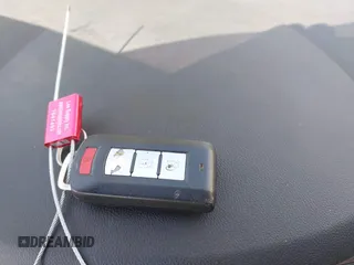 2021 Mitsubishi Outlander ES z VIN JA4ARUAU7MU017700, wystawiony jako IAAI lot #42320238 z przebiegiem 120 999 mil mil oraz . Historia ofert i sprzedaży dostępna na DreamBid. Obrazek 11.