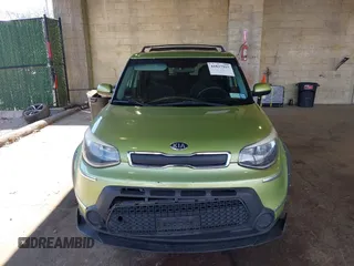 2014 Kia Soul with VIN KNDJN2A23E7738486, listed as a IAAI auction lot 41827927 with 127,043 mi miles. Bid and sale history available at carsss.com. Image 12.