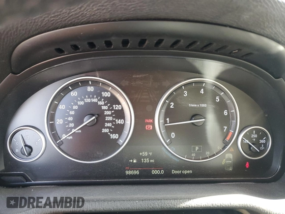 2016 BMW X3 sDrive28i with VIN 5UXWZ7C52G0T43353, listed as a Copart auction lot 88943345 with 98,696 mi miles and Salvage Title. Bid and sale history available at DreamBid. Image 9.